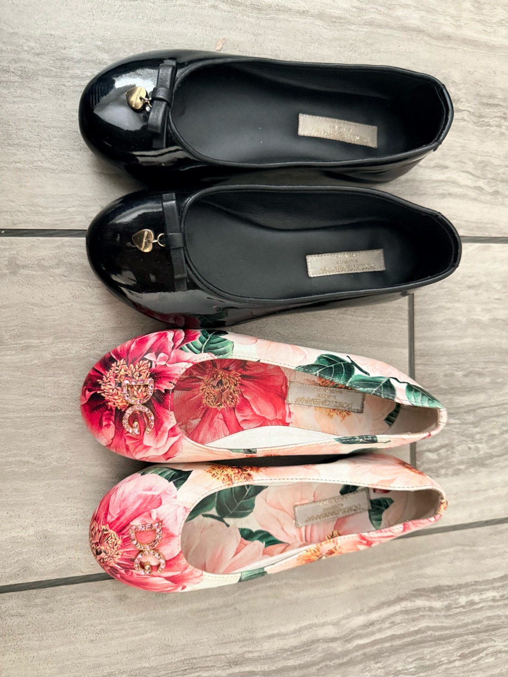[Dolce&Gabbana] Black Ballet with Heart Charm
gift The Floral Ballet D&G repair